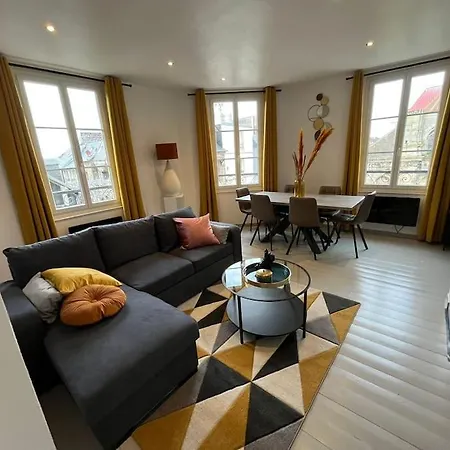 Le Loft Des Bains By Holidieppe شقة *